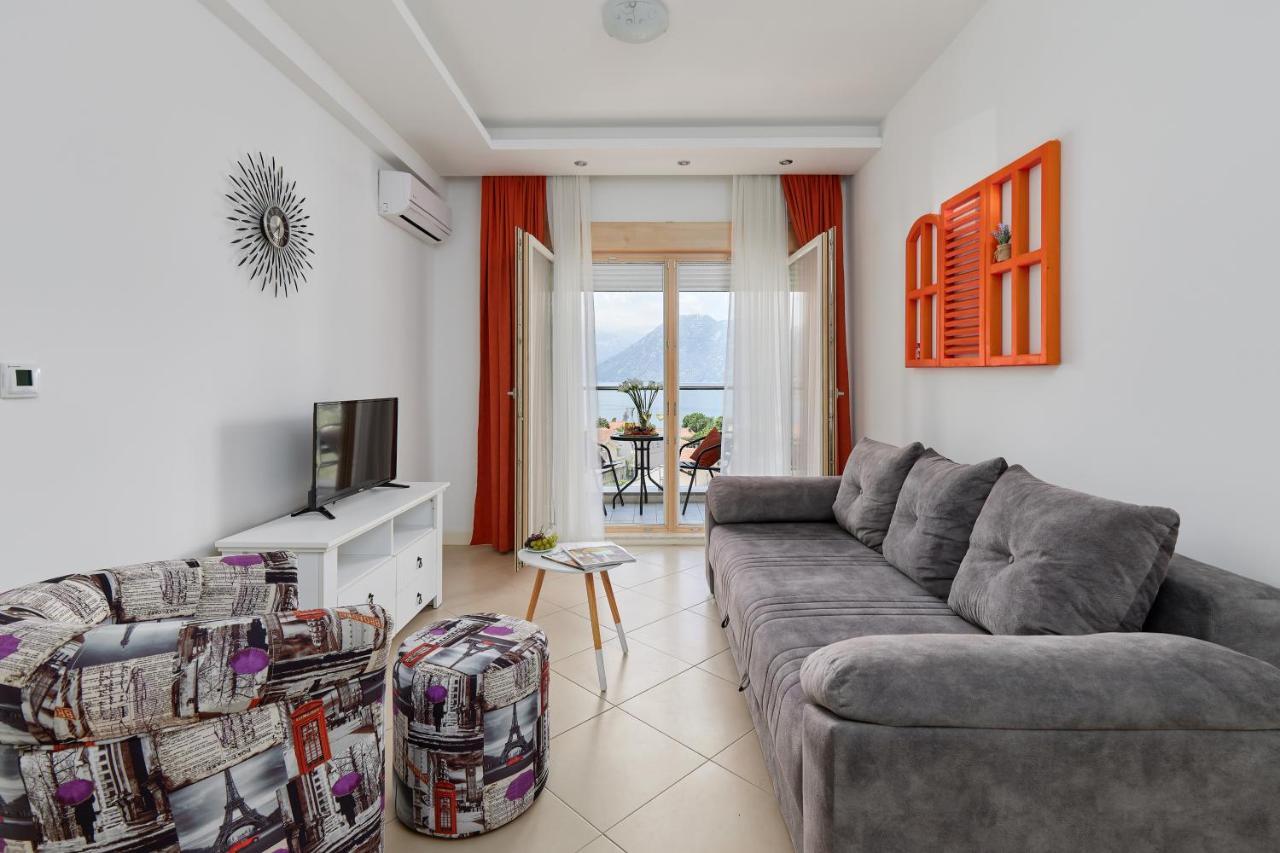 M&M&M Apartments Kotor Exterior photo