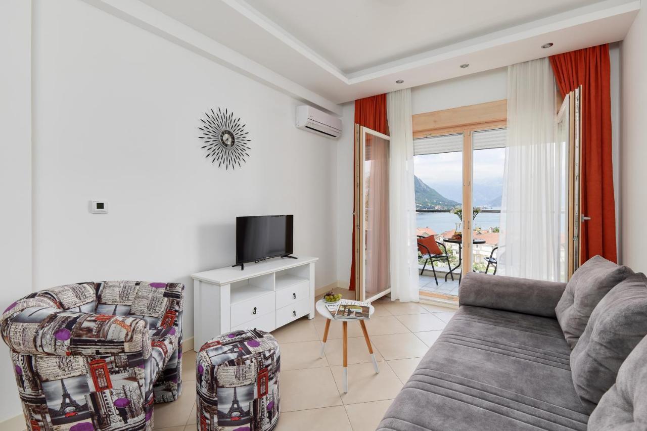 M&M&M Apartments Kotor Exterior photo