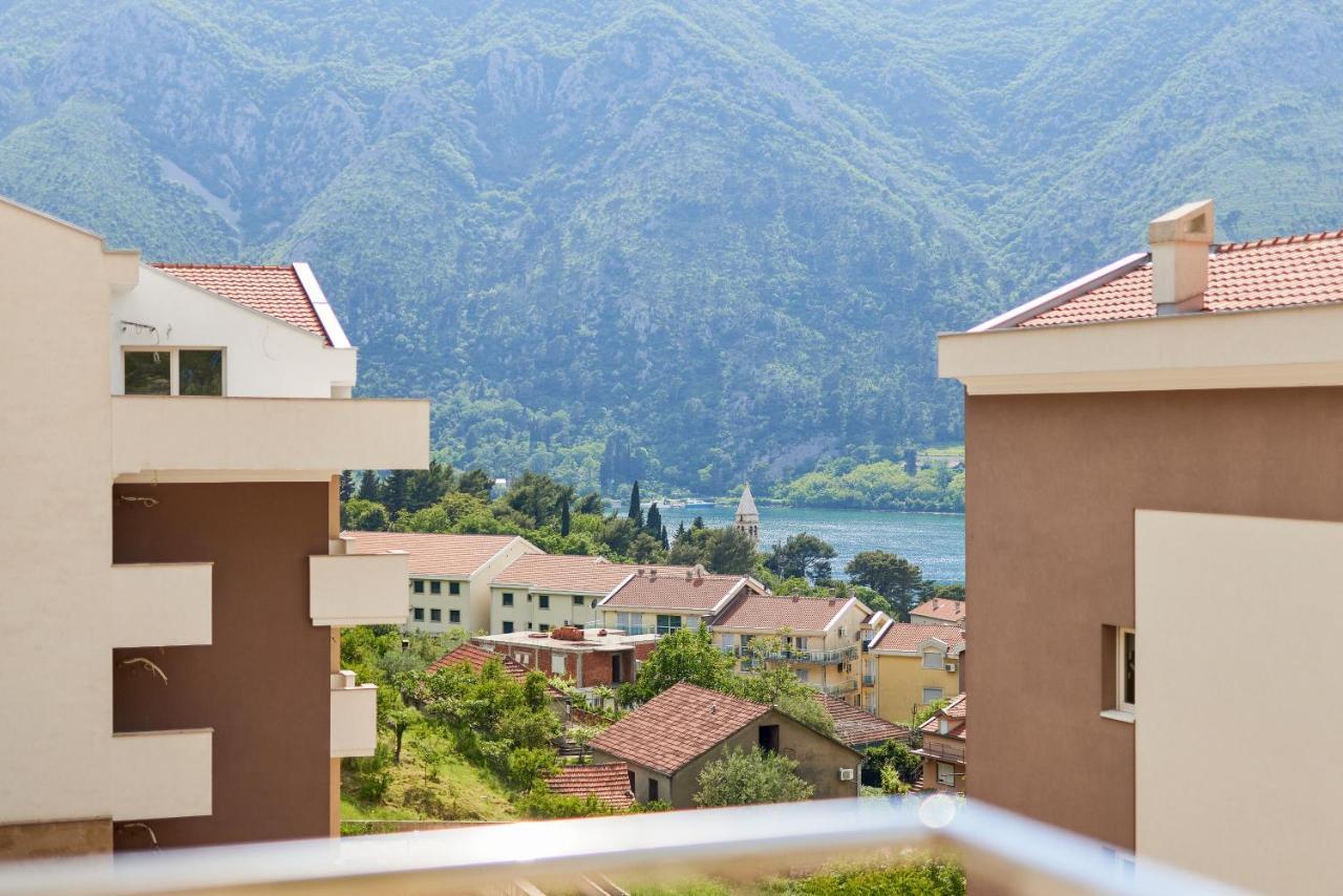 M&M&M Apartments Kotor Exterior photo