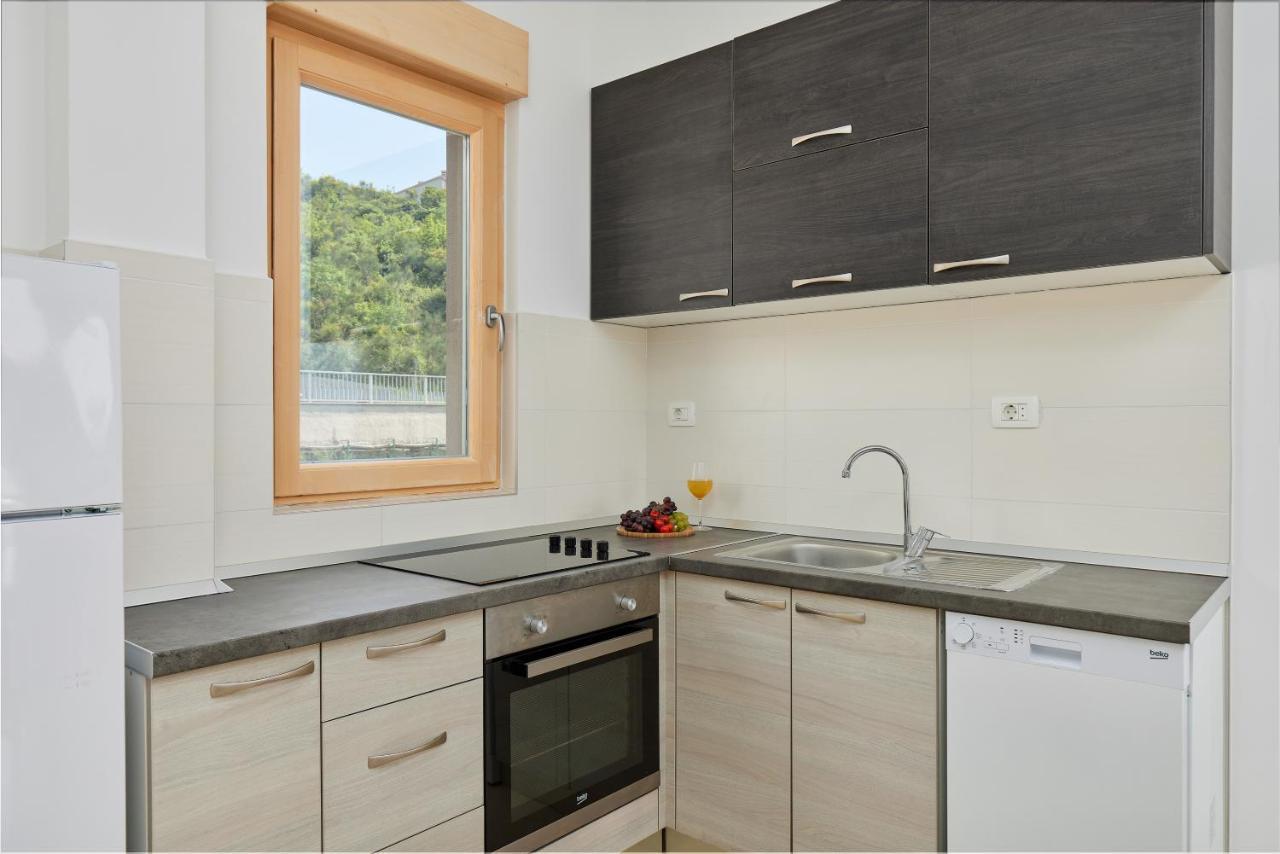 M&M&M Apartments Kotor Exterior photo