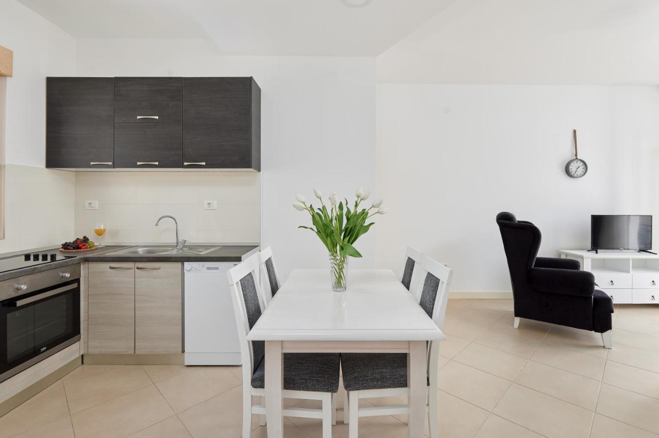 M&M&M Apartments Kotor Exterior photo